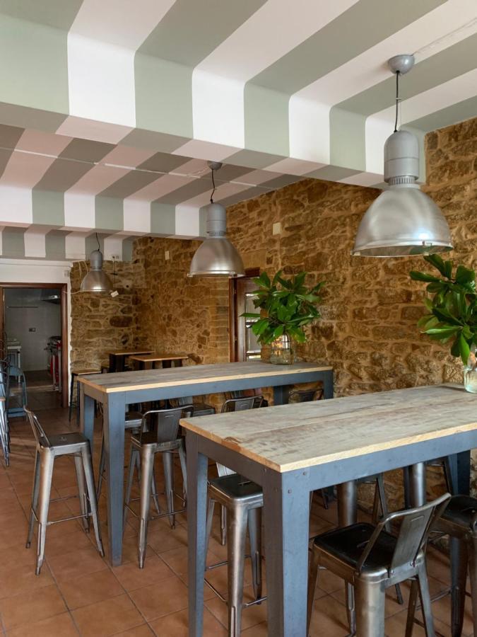 A Cochera Hostel 페레올 외부 사진